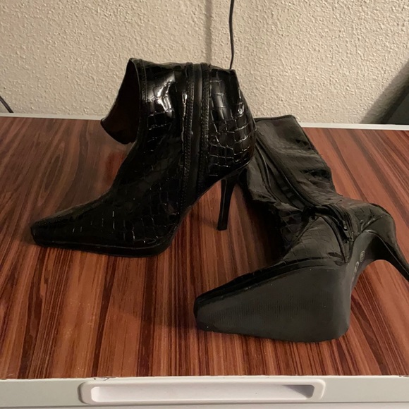 Boots - Picture 1 of 1